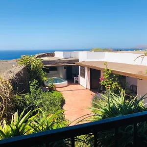 Сasa de vacaciones Beautiful 3-bed In, Mácher